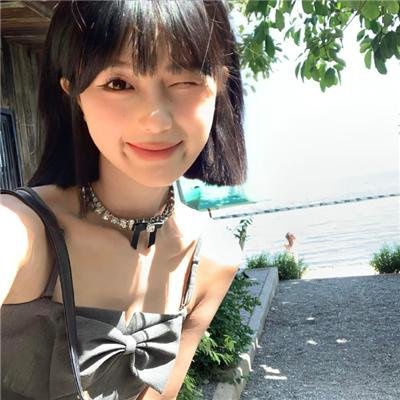 洛瑞太太和她的儿子
